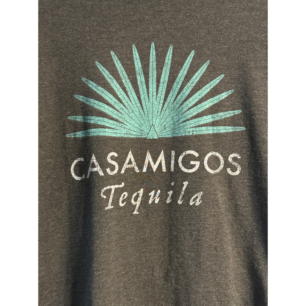 Casamigos Tequila Graphic T-Shirt Large Charcoal Gray Agave Logo Liquor Clooney
